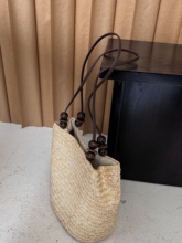 Handmade woven single shoulder straw woven bags from Japan and South Korea