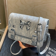 Summer Bag for Women 2024 New Trendy and High end Fashion Versatile One Shoulder Crossbody Bag Popular on the Internet Small Square Bag