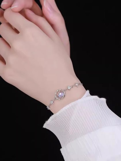 S925 스털링 실버 더블 레이어 스타 팔찌를위한 가벼운 고급 틈새 절묘한 2025 새로운 고정밀 학생 친구 S925 스털링 실버 더블 레이어 스타 팔찌를위한 가벼운 고급 틈새 절묘한 2025 새로운 고정밀 학생 친구