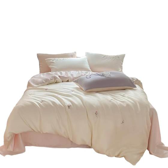 Summer and summer ice silk four-piece set naked sleeping super soft skin-friendly quilt cover high-end bedroom bed sheet quilt cover bedding
Summer and summer ice silk four-piece set naked sleeping super soft skin-friendly quilt cover high-end bedroom bed sheet quilt cover bedding