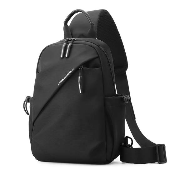 Men's shoulder bag Fashion trendy large-capacity chest bags versatile bags casual sports crossbody bags men's style
Men's shoulder bag Fashion trendy large-capacity chest bags versatile bags casual sports crossbody bags men's style