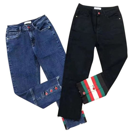 Spring 2025 new women's clothing large size fat mm pear-shaped body pants high waist elastic nine-point cigarette pipe jeans for women
Spring 2025 new women's clothing large size fat mm pear-shaped body pants high waist elastic nine-point cigarette pipe jeans for women