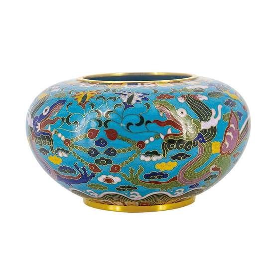 Cloisonne Capricorn-style bowl washing ornaments in China and foreign enamel art museums high-end gifts for holiday gifts to leaders
Cloisonne Capricorn-style bowl washing ornaments in China and foreign enamel art museums high-end gifts for holiday gifts to leaders