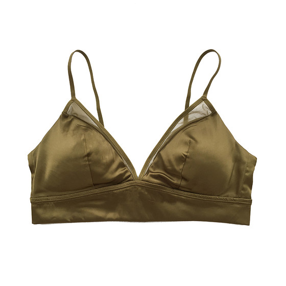 Silk inner cup without steel ring underwear mulberry silk breathable soft thin markless triangle cup bra big breasts look small
Silk inner cup without steel ring underwear mulberry silk breathable soft thin markless triangle cup bra big breasts look small