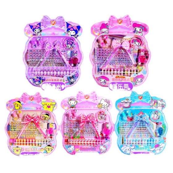 Princess dress up children's nail patches non-toxic and tasteless girl beauty suit drawing baby paper toys June 1 gift
Princess dress up children's nail patches non-toxic and tasteless girl beauty suit drawing baby paper toys June 1 gift