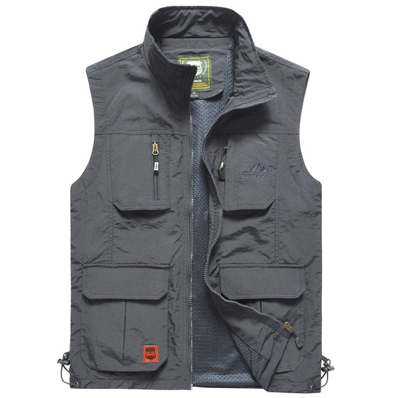 Spring and autumn thin men's leisure vest multi -pocket outdoor sports photography fast vests, elderly loose shoulders Spring and autumn thin men's leisure vest multi -pocket outdoor sports photography fast vests, elderly loose shoulders