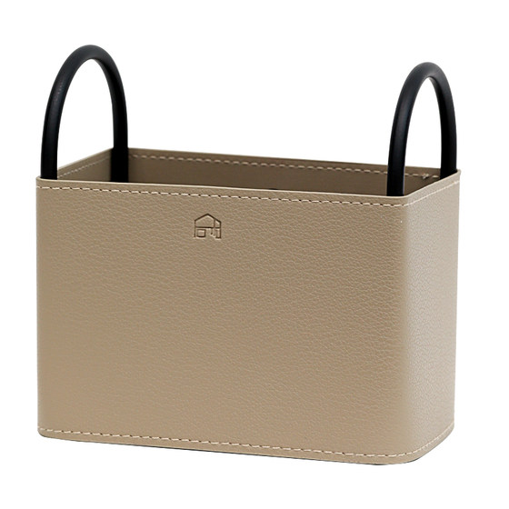 Nordic leather simple pen holder PU material creative remote control storage box dressing table internet celebrity desktop storage bucket
Nordic leather simple pen holder PU material creative remote control storage box dressing table internet celebrity desktop storage bucket