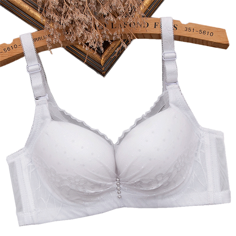 Summer white underwear female essay gathers thin models with steel rims, pair of milk sexy small bra, girl student entrusts Summer white underwear female essay gathers thin models with steel rims, pair of milk sexy small bra, girl student entrusts
