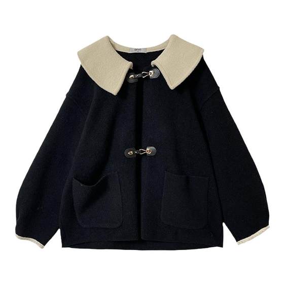 dfvc black doll collar woolen jacket for women 2025 new autumn contrasting color cow horn button loose short coat thick
dfvc black doll collar woolen jacket for women 2025 new autumn contrasting color cow horn button loose short coat thick