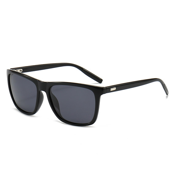 Special polarized sunglasses for driving men's sunglasses men's glasses driving mirror 2025 new driver's ultraviolet rays
Special polarized sunglasses for driving men's sunglasses men's glasses driving mirror 2025 new driver's ultraviolet rays