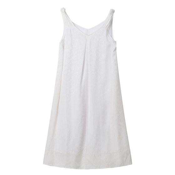 Xiaole goes to original parent-child outfit 131 lessons in summer white seaside suspender girl fresh vacation dress mother and daughter
Xiaole goes to original parent-child outfit 131 lessons in summer white seaside suspender girl fresh vacation dress mother and daughter