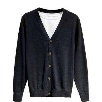 ເສື້ອຢືດເສື້ອກັນໜາວຜູ້ຊາຍໃສ່ເສື້ອກັນໜາວ 2024 ໃນລະດູໃບໄມ້ປົ່ງ ແລະລະດູໃບໄມ້ຫຼົ່ນໃໝ່ ເສື້ອຢືດຄໍ V-neck ແບບເກົາຫຼີ trendy trendy casual sweater for men