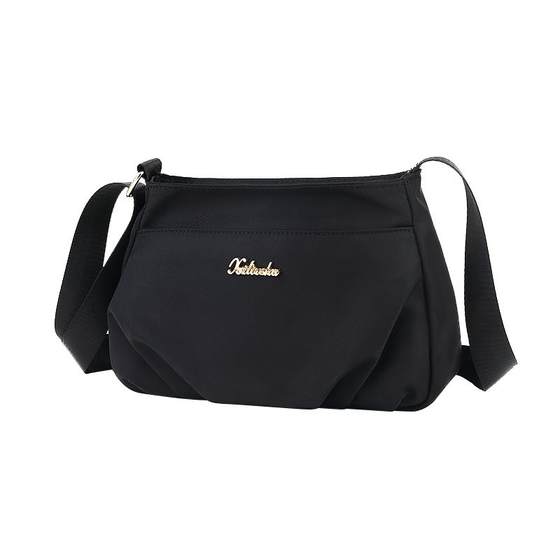 Oxford cloth crossbody bag Women's 2025 new large capacity shoulder bag casual women's bag multi-component canvas bag shoulder bag
Oxford cloth crossbody bag Women's 2025 new large capacity shoulder bag casual women's bag multi-component canvas bag shoulder bag