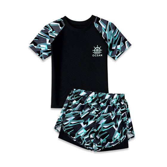 Children's swimsuits, boys' split swimsuits, summer 2025 new style, medium and large teenagers' double-layer swimming trunks, boys' suit
Children's swimsuits, boys' split swimsuits, summer 2025 new style, medium and large teenagers' double-layer swimming trunks, boys' suit