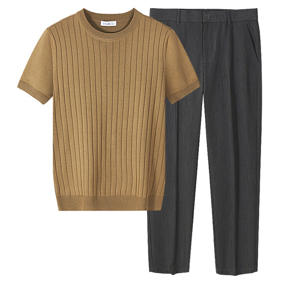 Men's short-sleeved T-shirt for summer new style suit tops high-waisted suit pants two-piece set nine-point gray casual trousers
Men's short-sleeved T-shirt for summer new style suit tops high-waisted suit pants two-piece set nine-point gray casual trousers