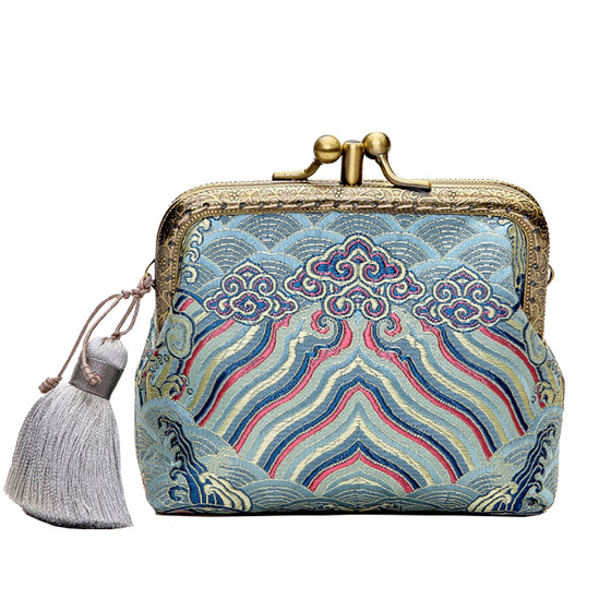 Yaji new creative silk multi -layer retro national style national wind manual weaving coin purse finished key all -in -one Yaji new creative silk multi -layer retro national style national wind manual weaving coin purse finished key all -in -one