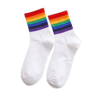 Socks ກາງ calf ຂອງແມ່ຍິງ socks ຍີ່ປຸ່ນອິນເຕີເນັດສະເຫຼີມສະຫຼອງ rainbow edge striped ດູໃບໄມ້ລົ່ນແລະລະດູຫນາວກາງຍາວຝ້າຍບໍລິສຸດ ins trendy super hot-calf socks ຝ້າຍສູງ