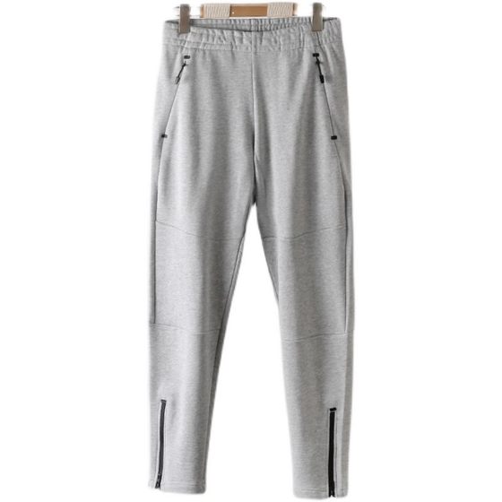 The same style has no mark! Slim-fitting sci-scissors cut! Terry cotton spliced sports sweatpants in autumn and winter casual zippered feet pants
The same style has no mark! Slim-fitting sci-scissors cut! Terry cotton spliced sports sweatpants in autumn and winter casual zippered feet pants