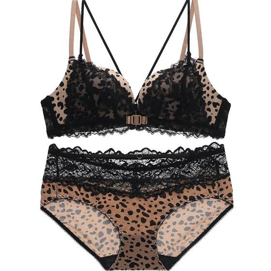 Ahead buckle underwear women's thin breasts big breasts are small sexy leopard bra, no steel ring, pure desire lace beauty back text
Ahead buckle underwear women's thin breasts big breasts are small sexy leopard bra, no steel ring, pure desire lace beauty back text
