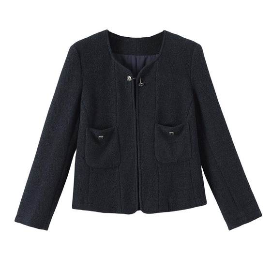 Late white 2025 spring fashion simple thick jacket short casual wool jacket for women
Late white 2025 spring fashion simple thick jacket short casual wool jacket for women