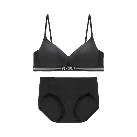 Meow light oxygen cup 2. Fendi Shi thin girl underwear without steel rings, small breasts, non-empty cups, traceless bra set
Meow light oxygen cup 2. Fendi Shi thin girl underwear without steel rings, small breasts, non-empty cups, traceless bra set