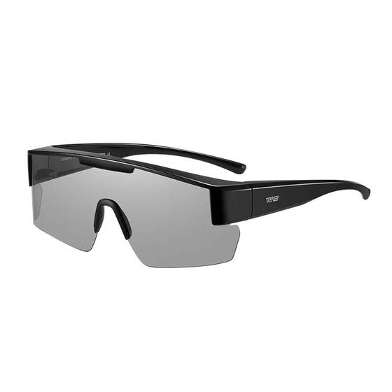 Caponi cycling glasses myopia mirror color degeneration anti -ultraviolet men's polarized sunglasses
Caponi cycling glasses myopia mirror color degeneration anti -ultraviolet men's polarized sunglasses