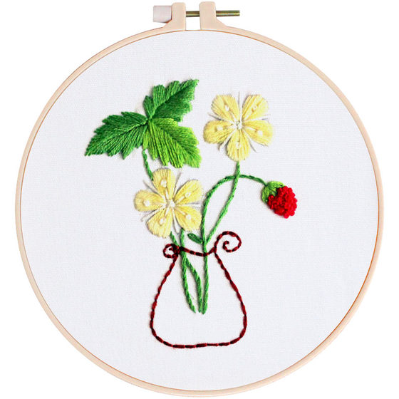 Embroidery DIY handmade kit beginners embroidery children's European labor and technology course creative floral material bag
Embroidery DIY handmade kit beginners embroidery children's European labor and technology course creative floral material bag