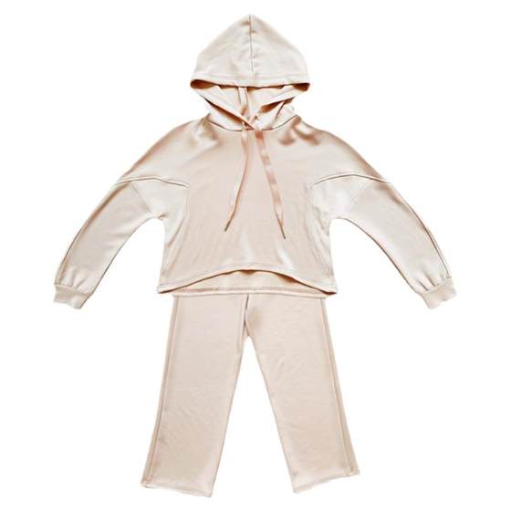 Girls' sweatshirt autumn 2025 new fashionable medium-sized children's parent-child clothing Korean version children's wide-leg pants casual two-piece fashion
Girls' sweatshirt autumn 2025 new fashionable medium-sized children's parent-child clothing Korean version children's wide-leg pants casual two-piece fashion