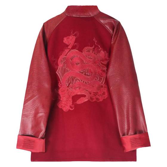Banxian Ji Ling Snake New Year's Python Pattern Snake Tang suit autumn and winter embroidered PU cotton jacket New Chinese men's jacket
Banxian Ji Ling Snake New Year's Python Pattern Snake Tang suit autumn and winter embroidered PU cotton jacket New Chinese men's jacket