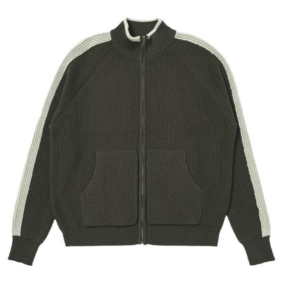 Mentmate 23AW Japanese retro lazy style color-blocking sweater jacket men autumn and winter casual knitted cardigan
Mentmate 23AW Japanese retro lazy style color-blocking sweater jacket men autumn and winter casual knitted cardigan