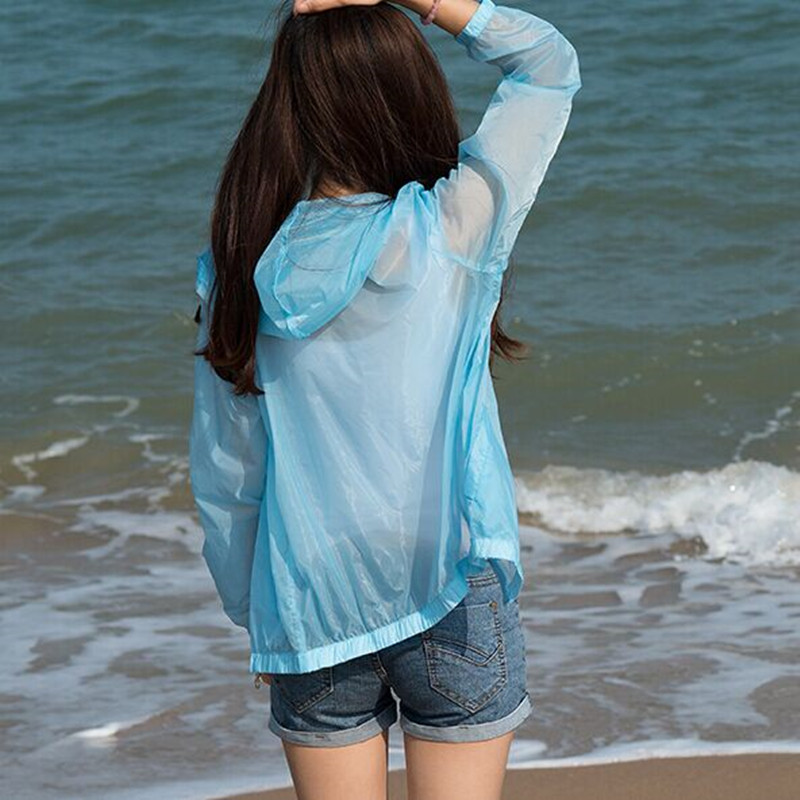 浅蓝色 防晒衣