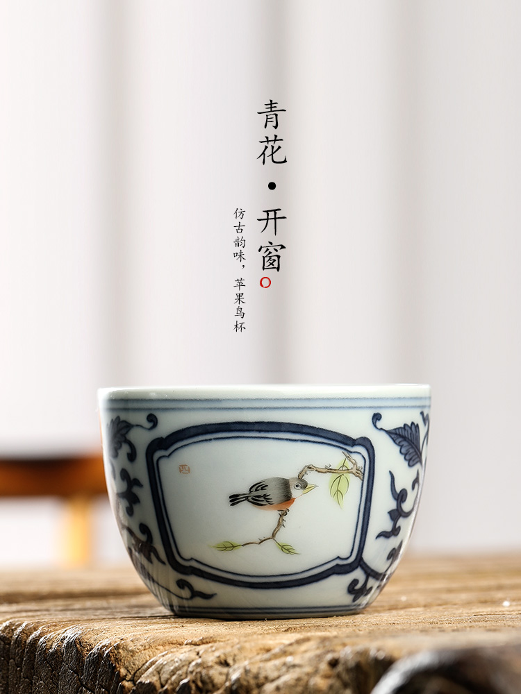 The Master cup single cup of jingdezhen blue and white porcelain tea sets hand - made teacup sample tea cup pure manual painting of flowers and kung fu tea urn