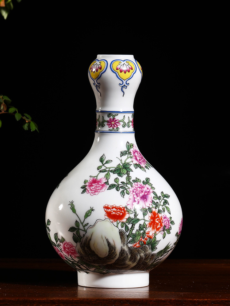 Jia lage jingdezhen porcelain colored enamel flowers garlic furnishing articles YangShiQi hand - made qianlong com.lowagie.text.paragraph bottles of home decoration