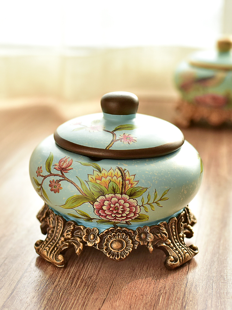 With cover against the fly ash ashtray artical ceramic creative jewelry store content box to receive box home decoration furnishing articles
