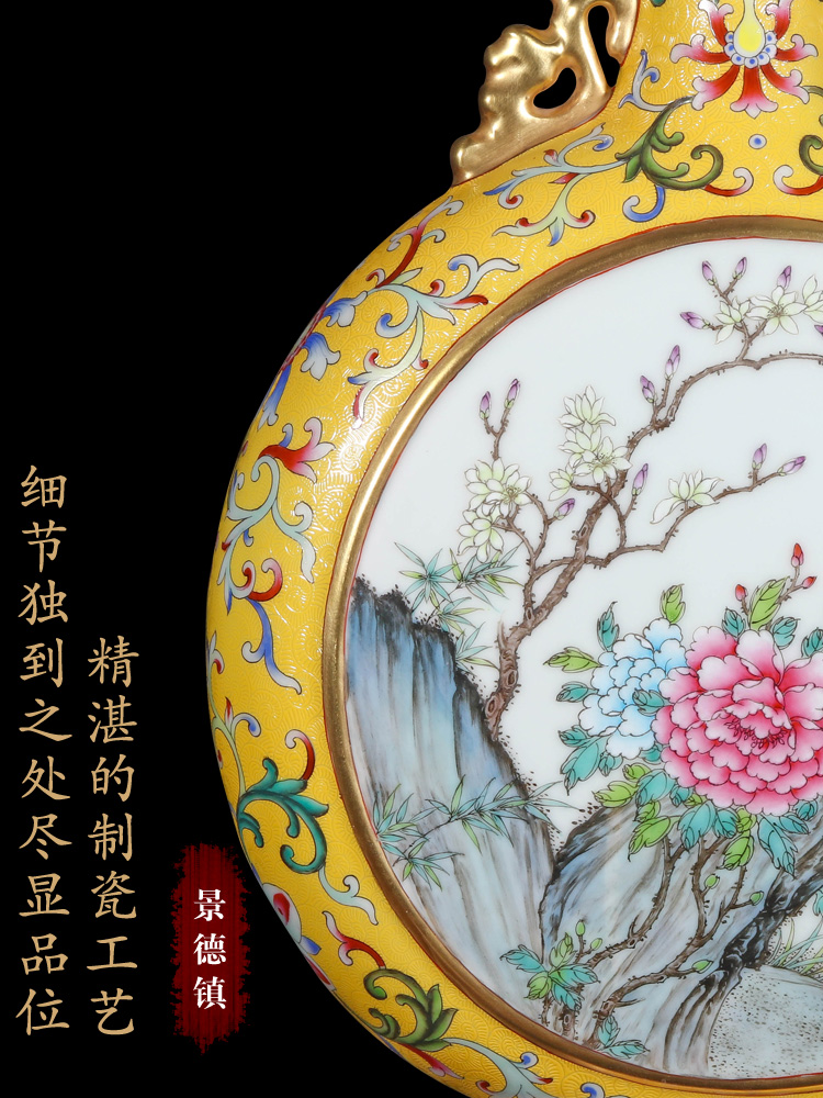 Jingdezhen ceramics archaize pastel yellow scramble for flower vase on Chinese ancient frame sitting room adornment is placed