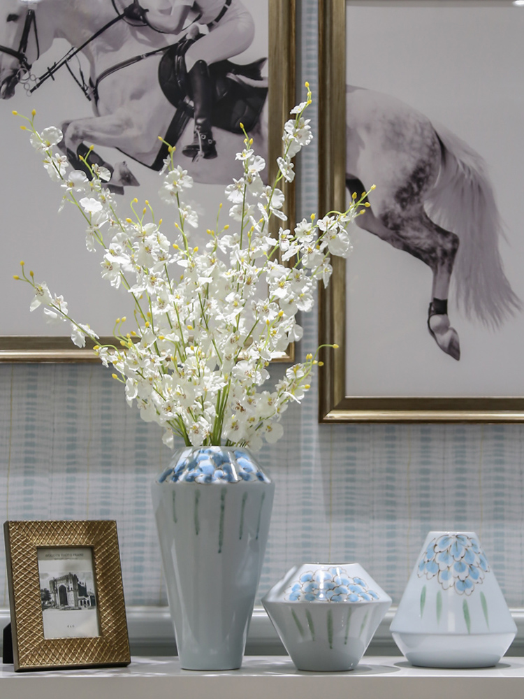 I and contracted ceramic vase furnishing articles sitting room ark, flower vase Nordic creative vase decoration furnishing articles
