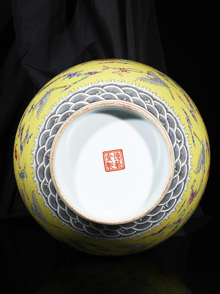 Jia lage YangShiQi hand - made retro the qing qianlong pastel yellow cranes sweet cover pot ceramic vase and furnishing articles