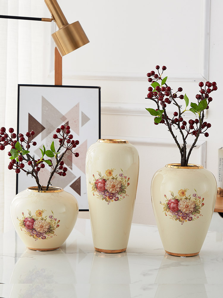 The vase in The Nordic ceramic creative furnishing articles contracted dried flower arranging flowers sitting room adornment TV ark, water raise household decoration