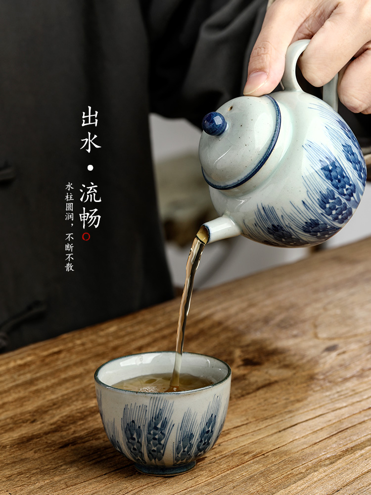 Pure manual jingdezhen blue and white teapot kunfu tea teapot hand - made ball hole, tea pot single pot of Chinese ceramic pot