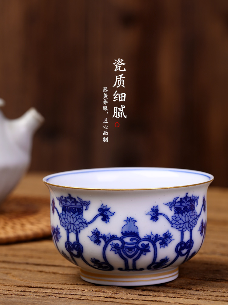 Jingdezhen pure manual teacups hand - made ruyi sweet high - end porcelain cup single cup large sample tea cup tea service master