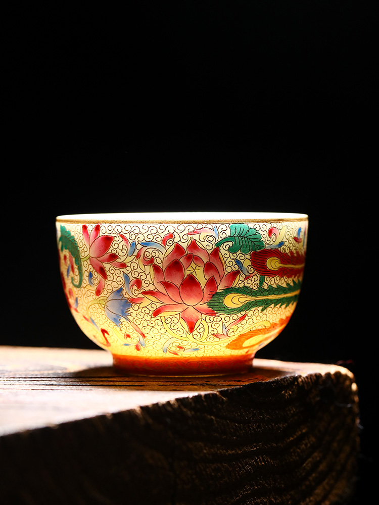 Jingdezhen hand - made master cup pure manual colored enamel longfeng high - end ceramic sample tea cup for cup kung fu tea cups