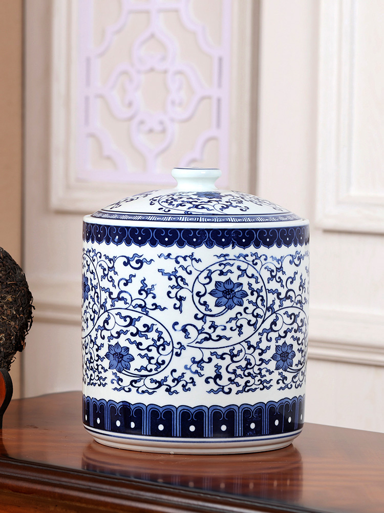 Jingdezhen ceramics furnishing articles large pu 'er tea box of blue and white porcelain pot tea cake tea box store POTS of tea