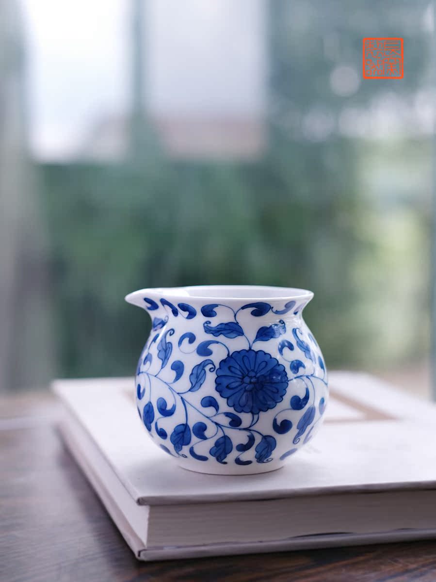 Offered home - cooked dwell hand - made fair put lotus flower pattern of blue and white porcelain cup and cup of jingdezhen ceramics by hand points of tea, tea sets