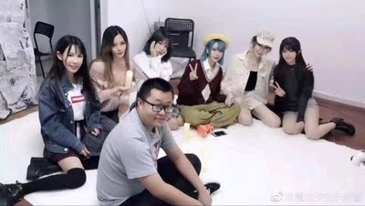 我觉得可以，和情趣内衣差不多，敢不敢厚一点？