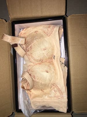 多次购买，非常好穿，非海绵虽然拿着有点重，但穿上后就没那种感觉了，有几件内衣抢了好几次都抢不到，老板多拿点出来啊，还会继续关注的。