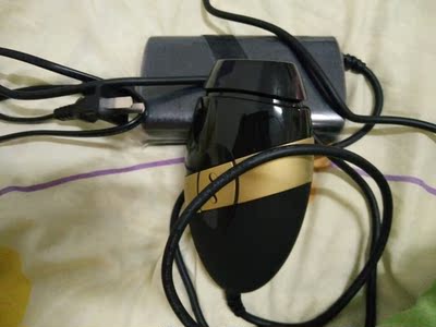 收到宝贝用了三次了叭，真的有感觉到新长出来的毛毛软细了一些，，开开心心，坚持用吧，，虽然我懒