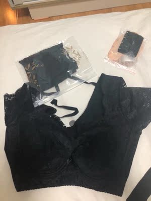 不错，很好，穿着很舒服，洗过了也不掉色，准备再入手一件，聚拢效果也很好，不勒