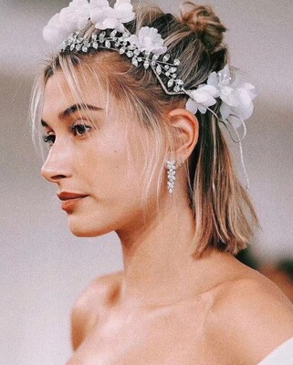 各位小仙女~~这是一个好评模板,不要看了下面都是废话。因为本仙女很懒不想每个宝贝都写好评,所以才模仿网友的好评模板,但是这个宝贝不管是质量还是款式都是本仙女喜欢的~~如果不喜欢、本仙女收到会很生气然后这个模板就会变成各种喋喋不体的吐槽,自然不会撒下这好评给各位淘友一个参考。本宝贝还是极好的来自一位懒省事的只爱购物不爱写评论只想换积分的小仙女