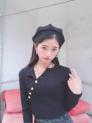 款式好好看 也没色差 衣服质量很好 没异味 面料软软的 透气 穿着很舒服