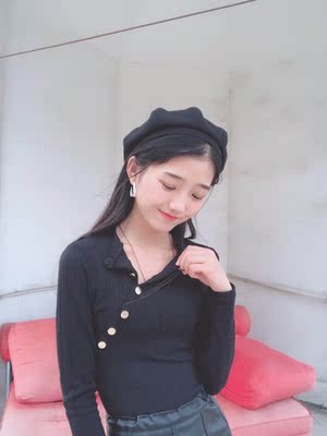 款式好好看 也没色差 衣服质量很好 没异味 面料软软的 透气 穿着很舒服